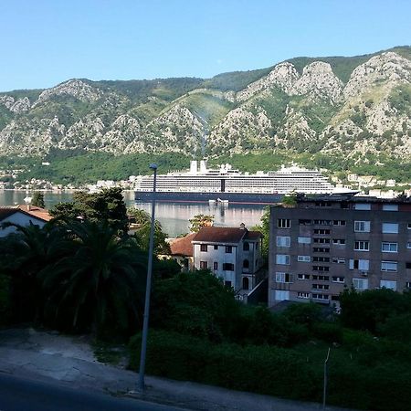 Apartment Ogi Котор Стая снимка